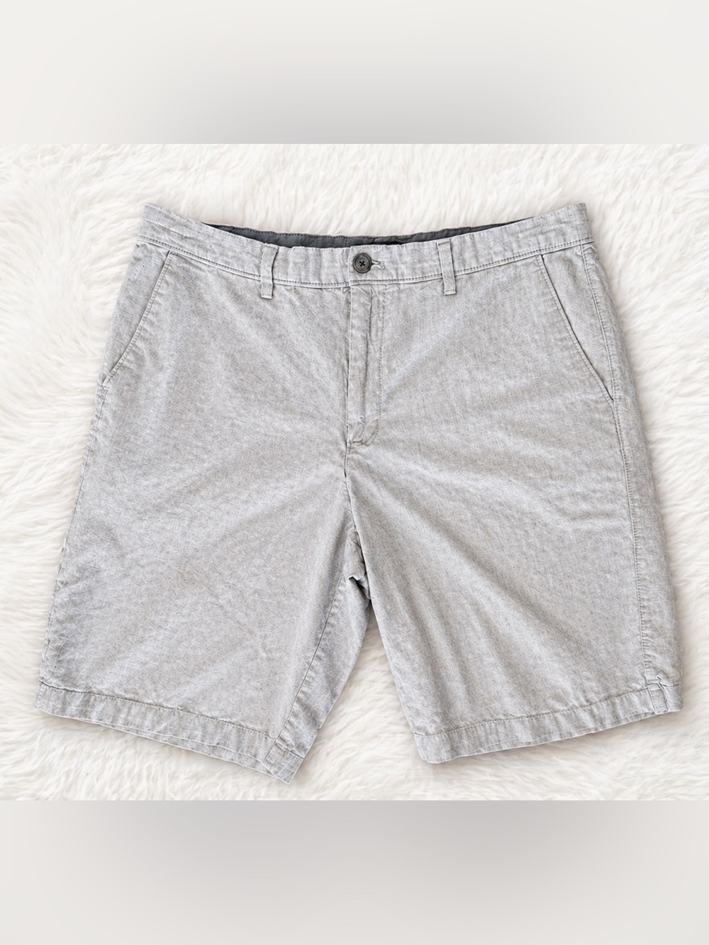 Banana Republic Emerson Shorts Gray Linen Blend Size 34